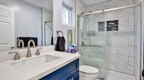 1555 Kimberly Ave, Anaheim CA  92802-2707 exterior