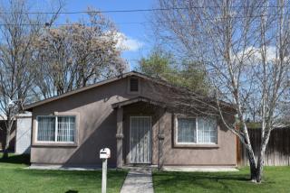 1249 Hale Ave, Corcoran, CA 93212-2506