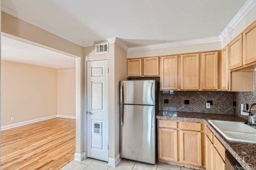 2315 Race St, Denver, CO 80210-7208