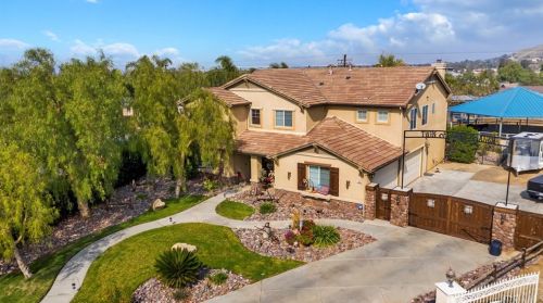 459 Bareback Ct, Norco, CA 92860-4114