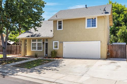 3943 Monique Cir, Stockton, CA 95204-2320