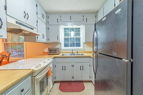 120 Stancil Dr, Toccoa GA  30577-6411 exterior