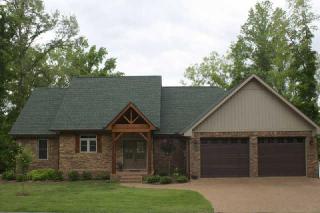 205 Featherfoot Parkway Loop, Parsons, TN 38363-3581