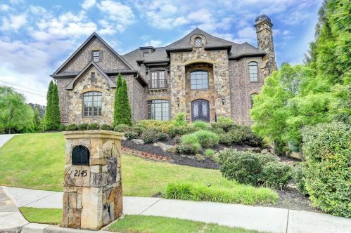 2145 Carlysle Croft Ct, Marietta, GA 30062-6514
