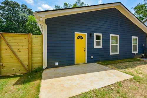 963 Hubbard St, Atlanta GA  30310-3057 exterior