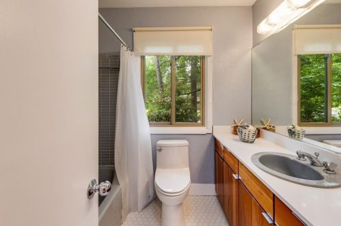 2625 Flemington Rd, Atlanta GA  30345-3507 exterior