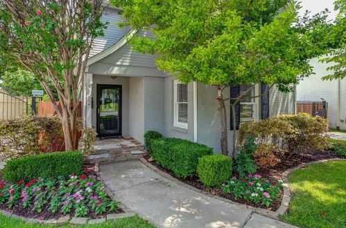 3762 4th St, Fort Worth TX  76107-2054 exterior