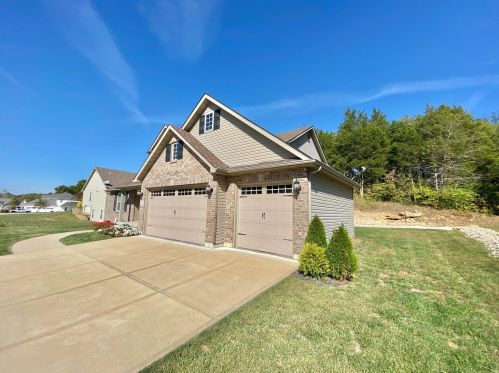 2806 Niagara Falls Ct, Festus, MO 63028-4723