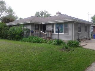 210 Glendale Ave, Rockford, IL 61108-1842