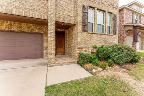 8317 Meadow Sweet Ln, Fort Worth TX  76123-5039 exterior