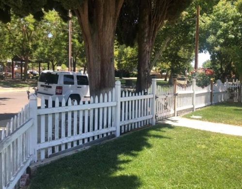 40 South St, Tracy, CA 95376-4617