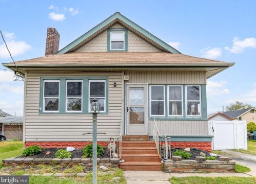 7 Burdsall Ave, Gloucester, NJ 08030-2123