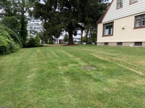 170 Quaker Church Rd, Dover NJ  07869-1437 exterior