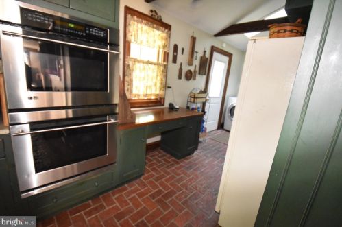 701 Rutt Rd, Bangor PA 18013-9602 exterior