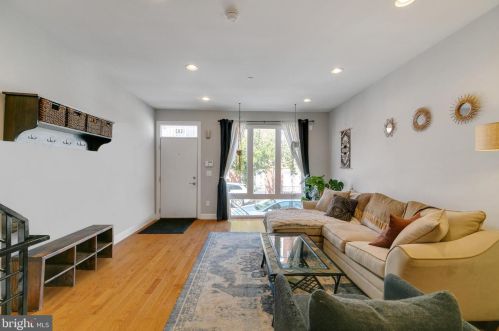 1503 19th St, Philadelphia, PA 19121-4120