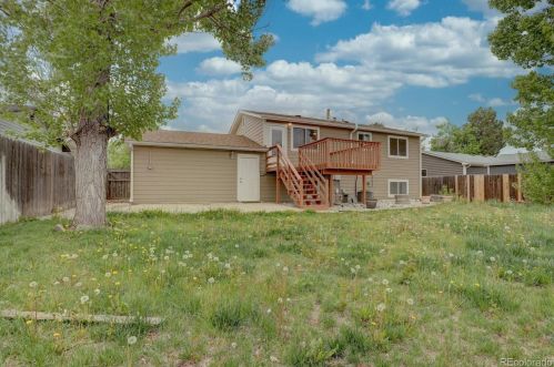 16243 Brown Pl, Denver CO  80013-1838 exterior