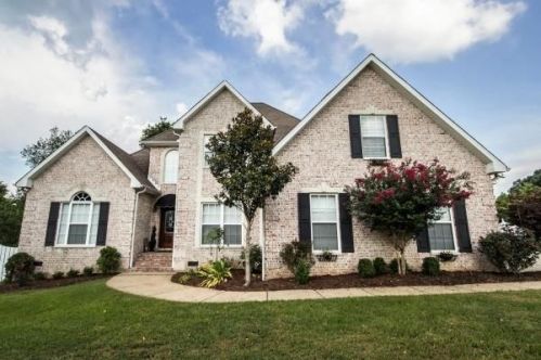 7207 Polston Ct, Fairview, TN 37062-7261