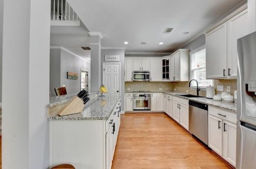 116 Newcastle Walk, Holly Springs GA  30188-6087 exterior