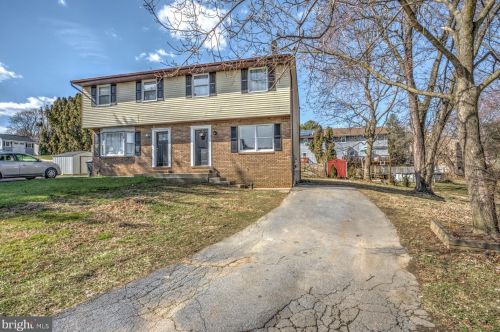 2 Grafton Cir, Lancaster, PA 17603-9627