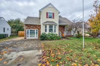 105 Scotts Creek Cir, Hermitage, TN 37076-2354
