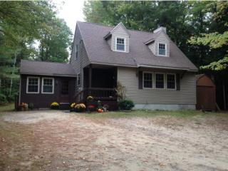 106 Heron Cove Rd, Wakefield, NH 03872-3780