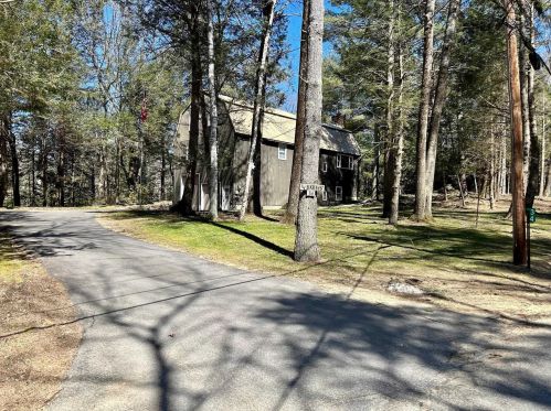 34 Gerrish Dr, Nottingham, NH