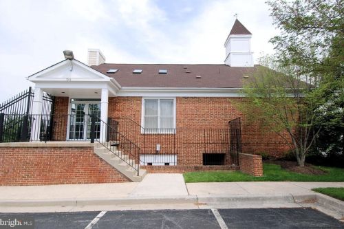 5 London Brg Ct, Silver Spring MD 20906-5713 exterior