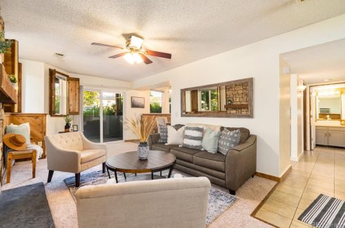 17672 Loyola Dr, Aurora, CO 80013-3127