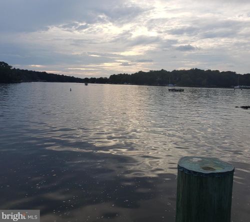 583 Jumpers Hole Rd, Severna Park MD  21146-2637 exterior