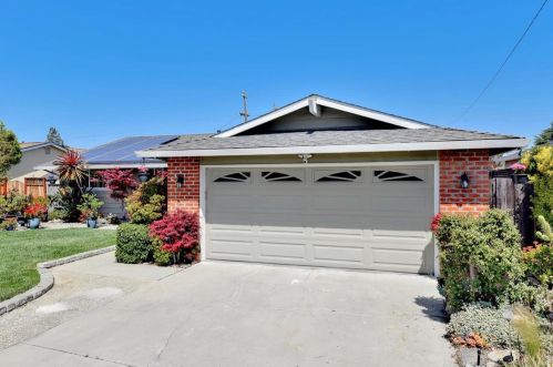 1571 Rebel Way, San Jose, CA 95118-2140