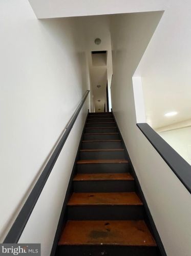 2036 19 St, Philadelphia PA 19121-4120 exterior