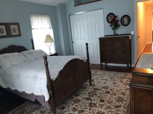 1516 Cohasset Dr, Cincinnati OH 45255-5105 exterior