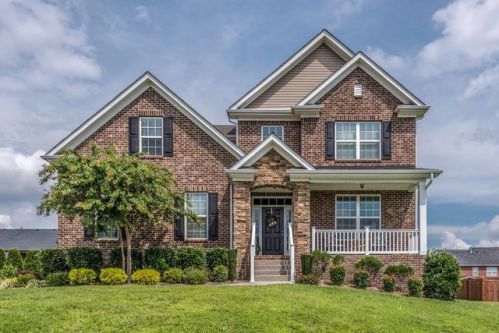 521 Cherry Blossom Way, Lebanon, TN 37087-1220