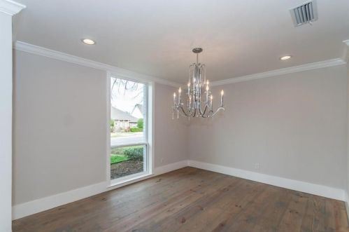 6624 Gentle Wind Ln, Dallas TX  75248-5017 exterior