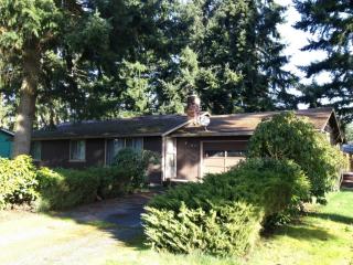 1119 Rhoton Ct, Yelm, WA 98597-9750