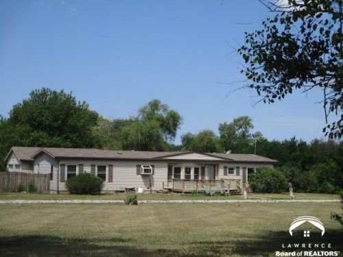 1398 550th Rd, Baldwin, KS 66006-7255