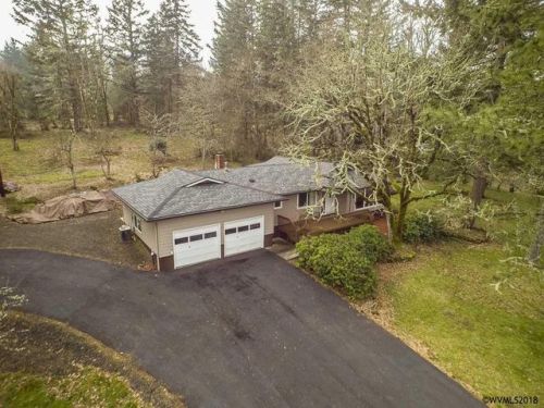 30729 Larson Rd, Lebanon, OR 97355-9205