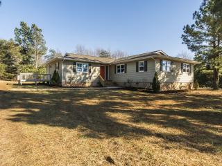 5076 Neighbors Rd, Mebane, NC 27302-9310