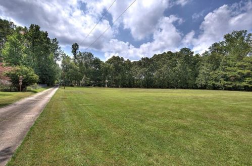 462 Pleasant Hope Rd, Silver Creek, GA 30173-2926