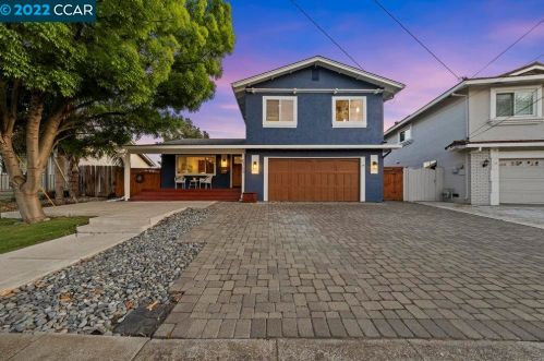 6760 Maple Dr, Pleasanton, CA 94568-2553