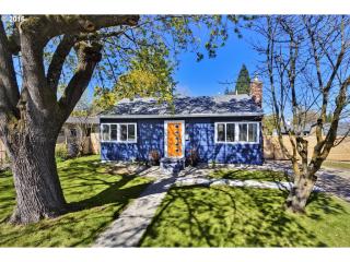 8525 Wygant St, Portland, OR 97220-4772