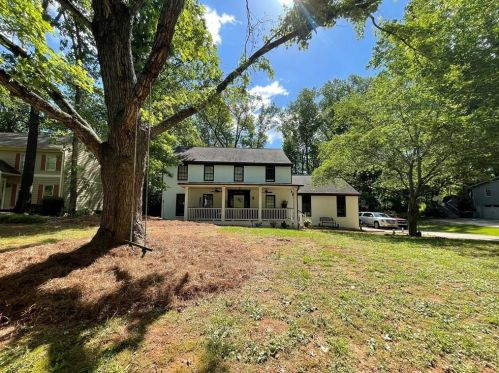 3918 Buckland Dr, Lilburn, GA 30047-2558
