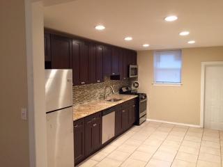 1520 20th St, Philadelphia PA  19146-4508 exterior