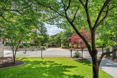 225 Marion Pl, Atlanta GA  30307-2729 exterior
