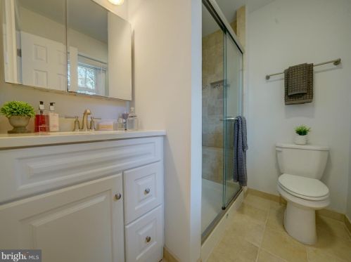 9470 Vollmerhausen Dr, Columbia MD  21046-2004 exterior