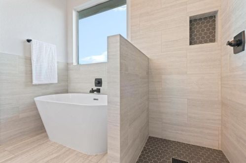 11920 Pecan Gate Way, Webberville TX 78653-3975 exterior