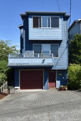 6723 35 Ave, Seattle WA  98126-3044 exterior