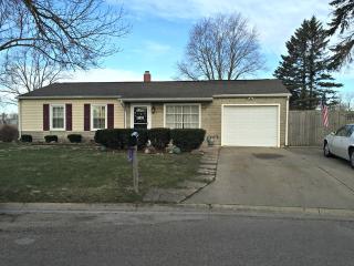 3 Saratoga Ln, Streator East, IL 61364-3601