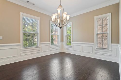 3621 Brookleigh Ln, Atlanta GA  30319-2206 exterior