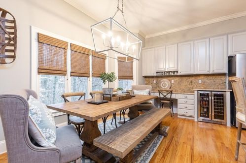 2120 Fernleaf Park Dr, Atlanta GA  30318-1413 exterior